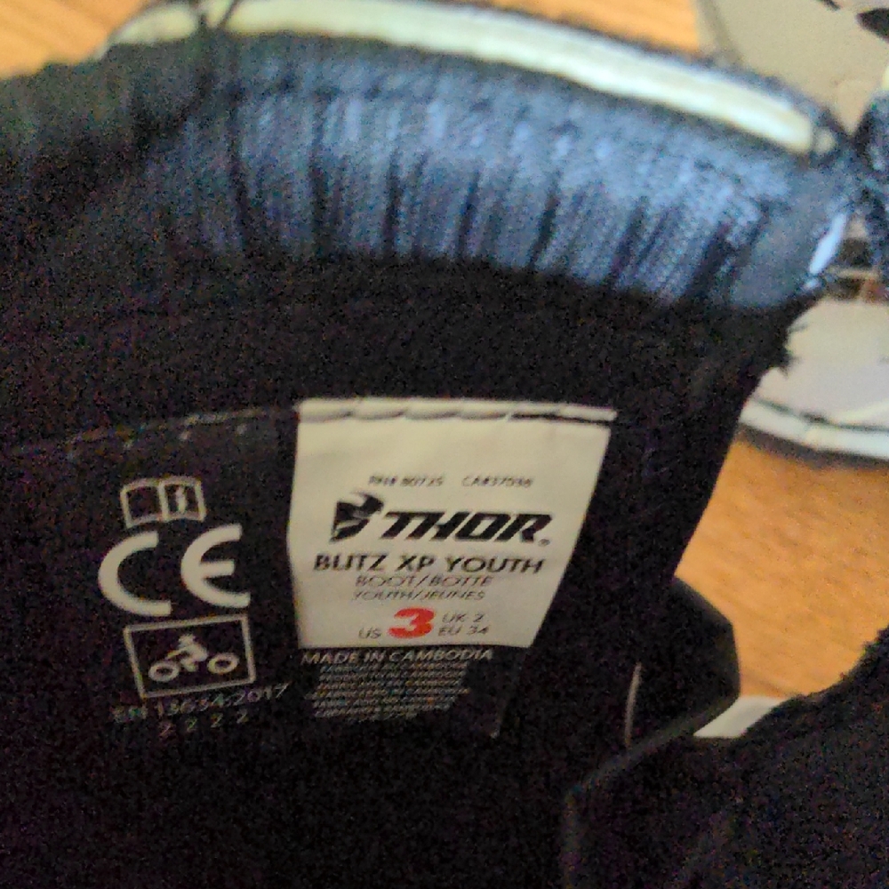 Thor Blitz XP Youth Black Boots